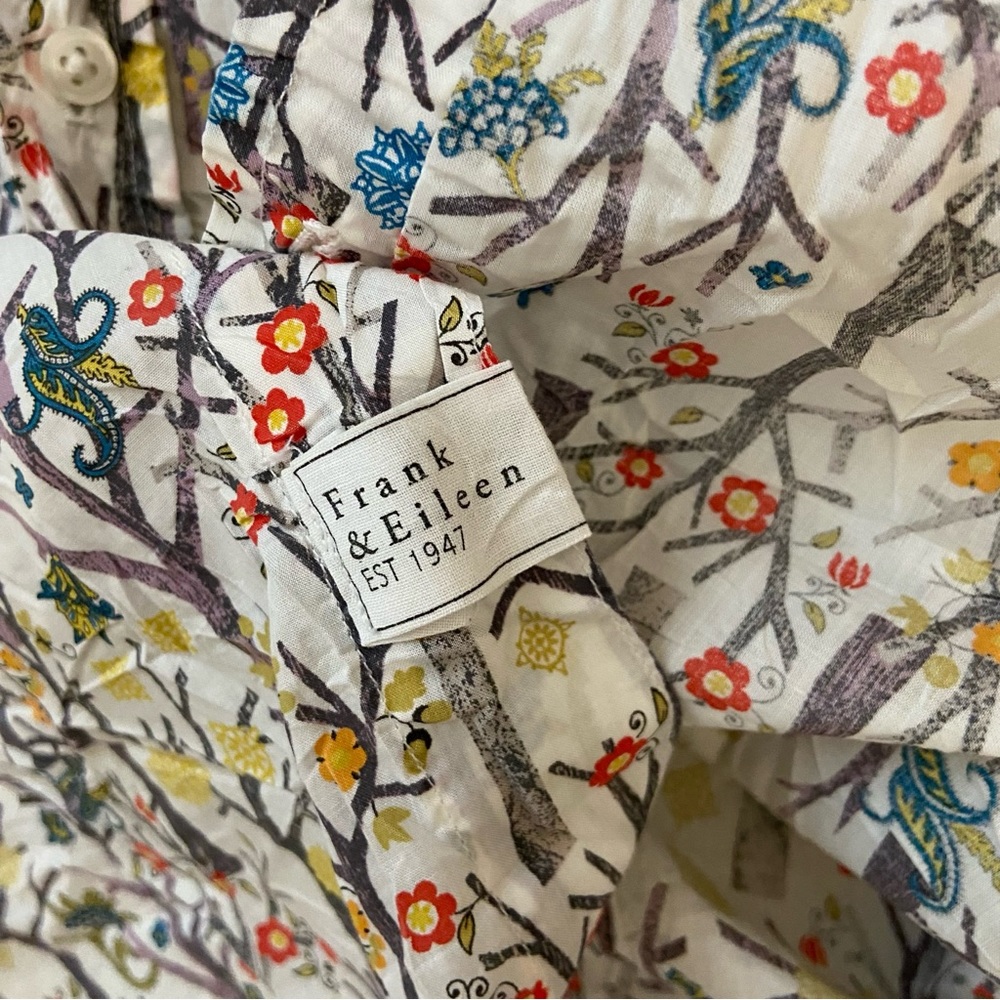 Button Down Frank & Eileen Floral Shirt  Long Sleeve Preppy Comfortable Luxe - Picture 10 of 15